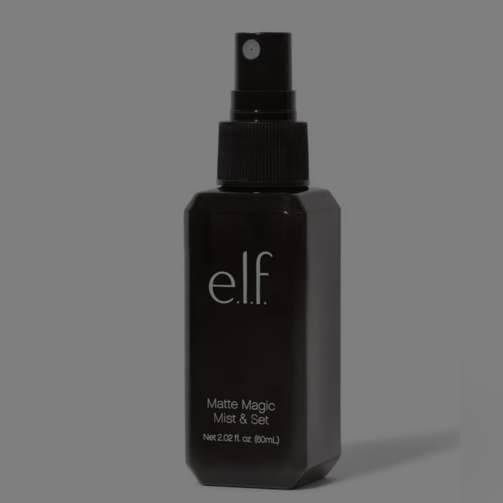 NWT e.l.f. Matte Magic Mist & Set